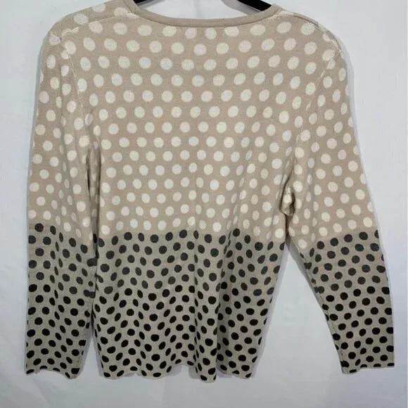 WOMAN’S TANJAY sweater. Gradient dots. New condition. Size large. - Picture 7 of 7
